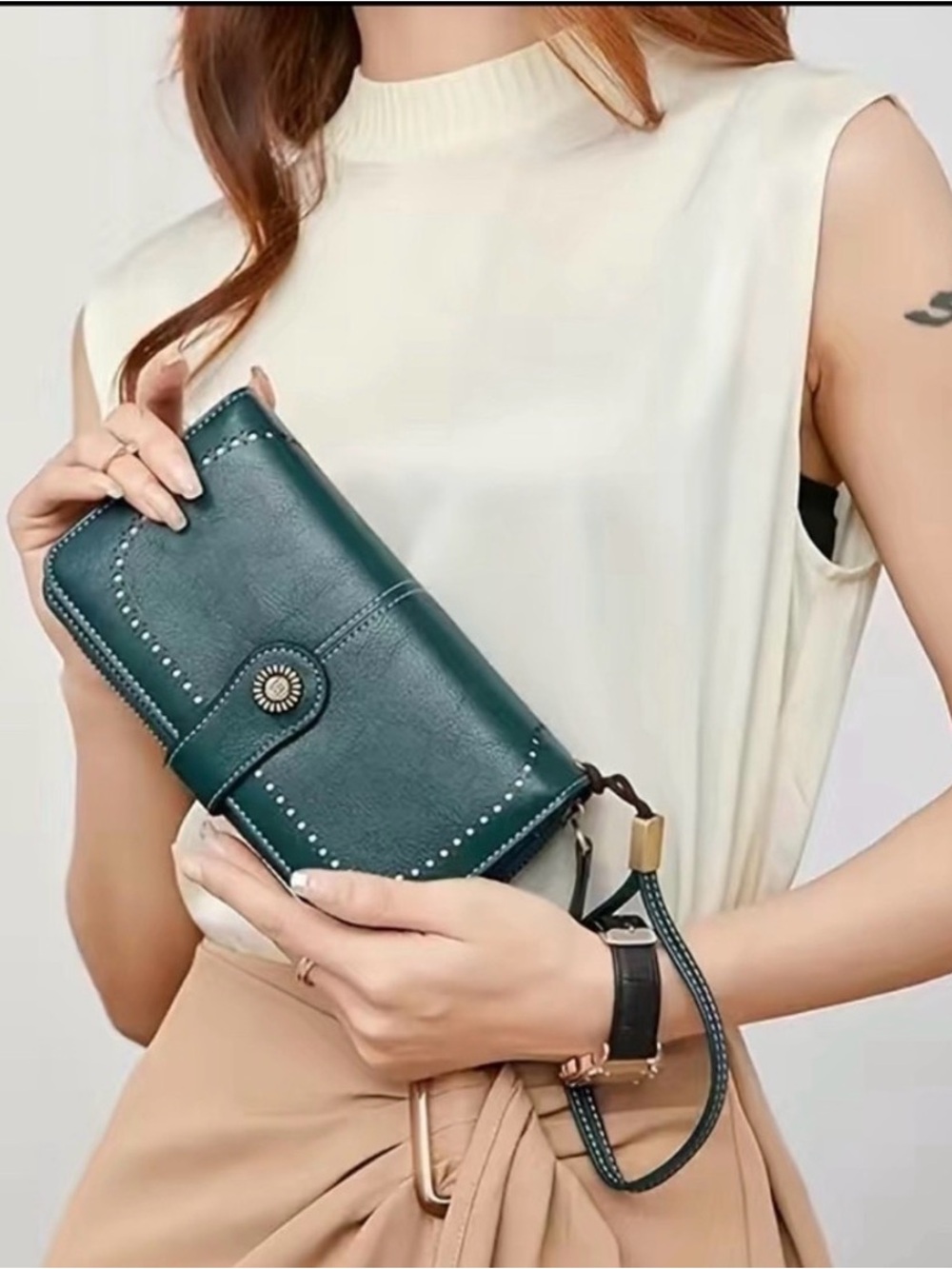 🆕 LARGE Classic Green Women's Wristlet Wallet